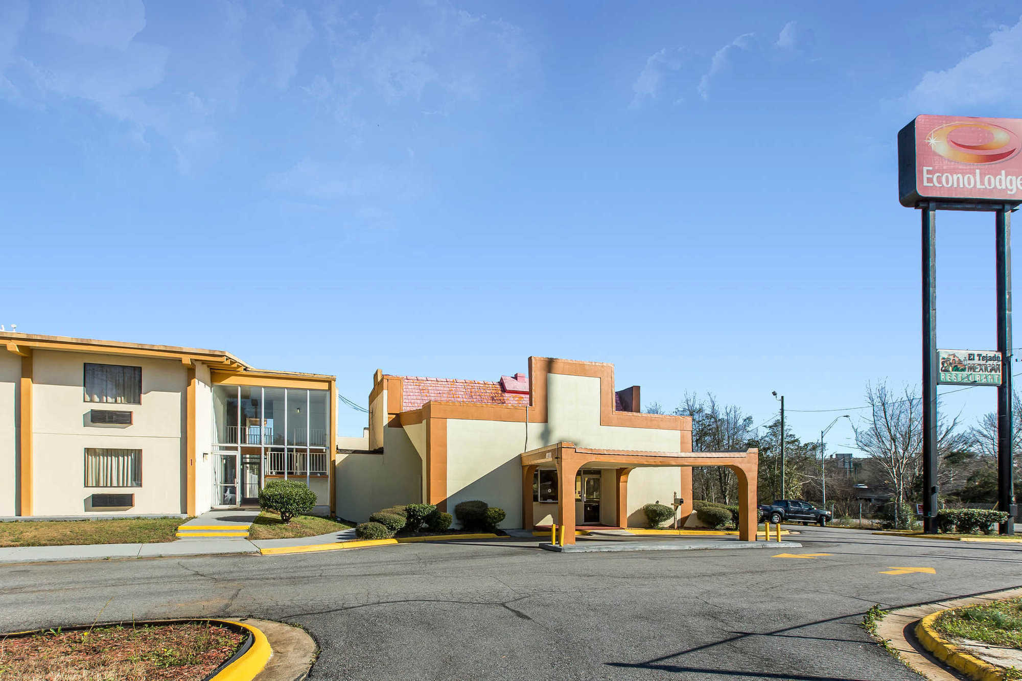 Hotel Travelodge By Wyndham 2*