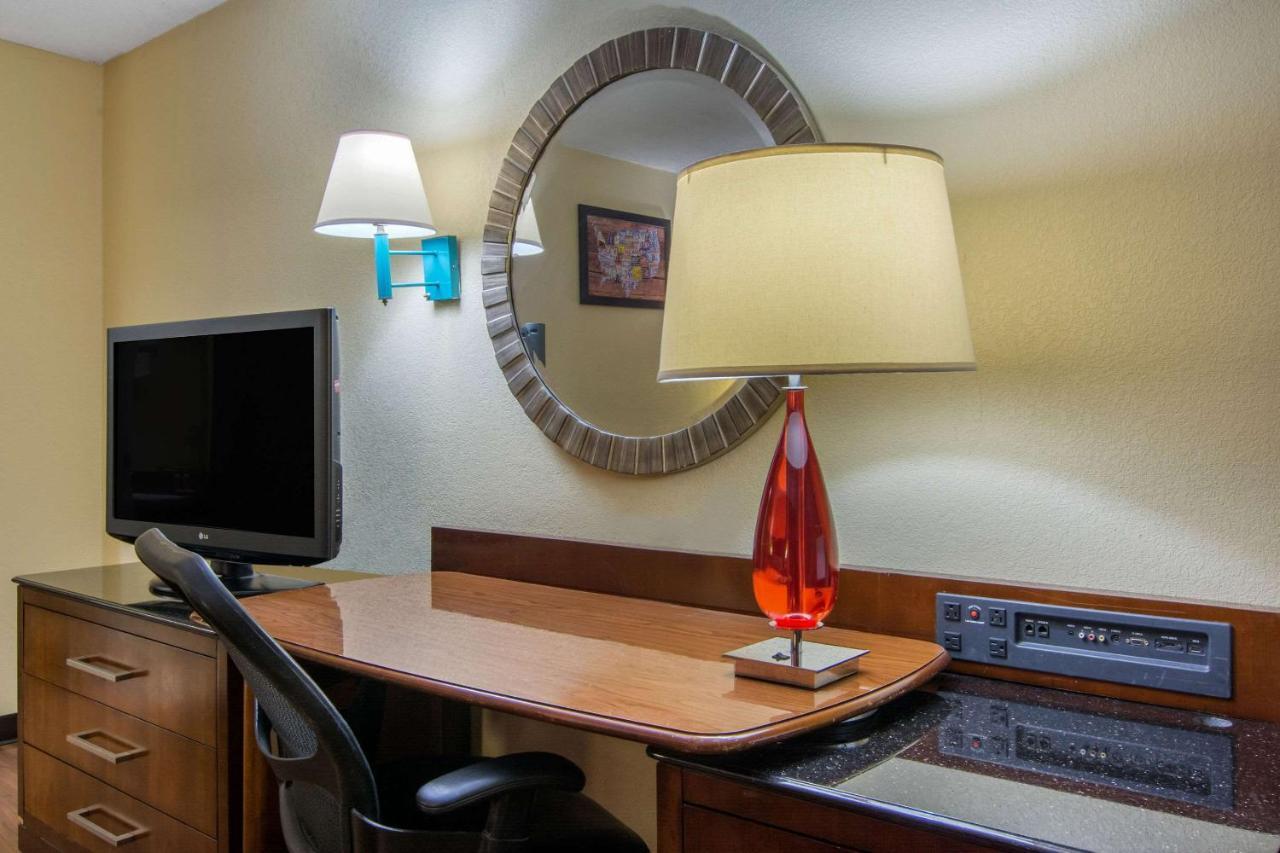 Travelodge By Wyndham Hotel