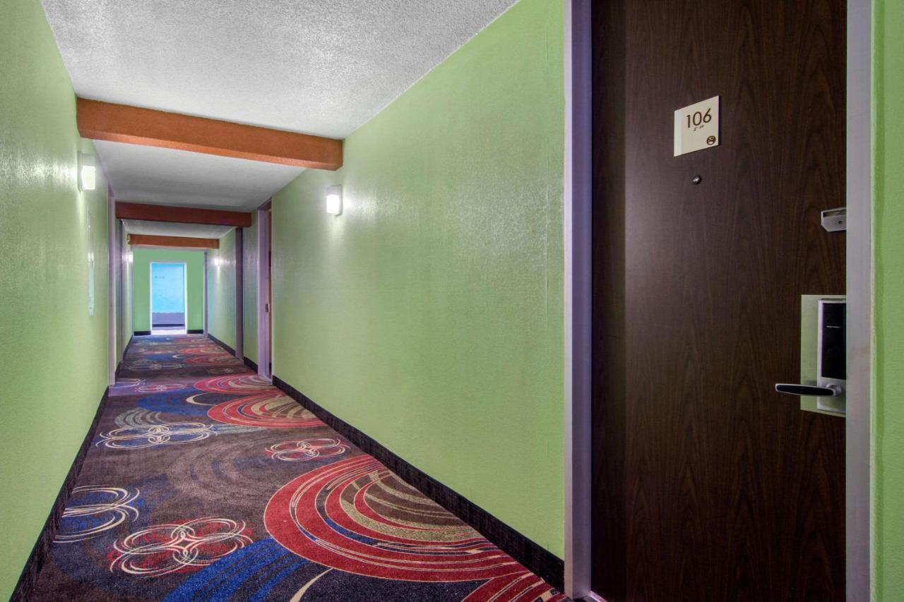 Travelodge By Wyndham 2* Forsyth