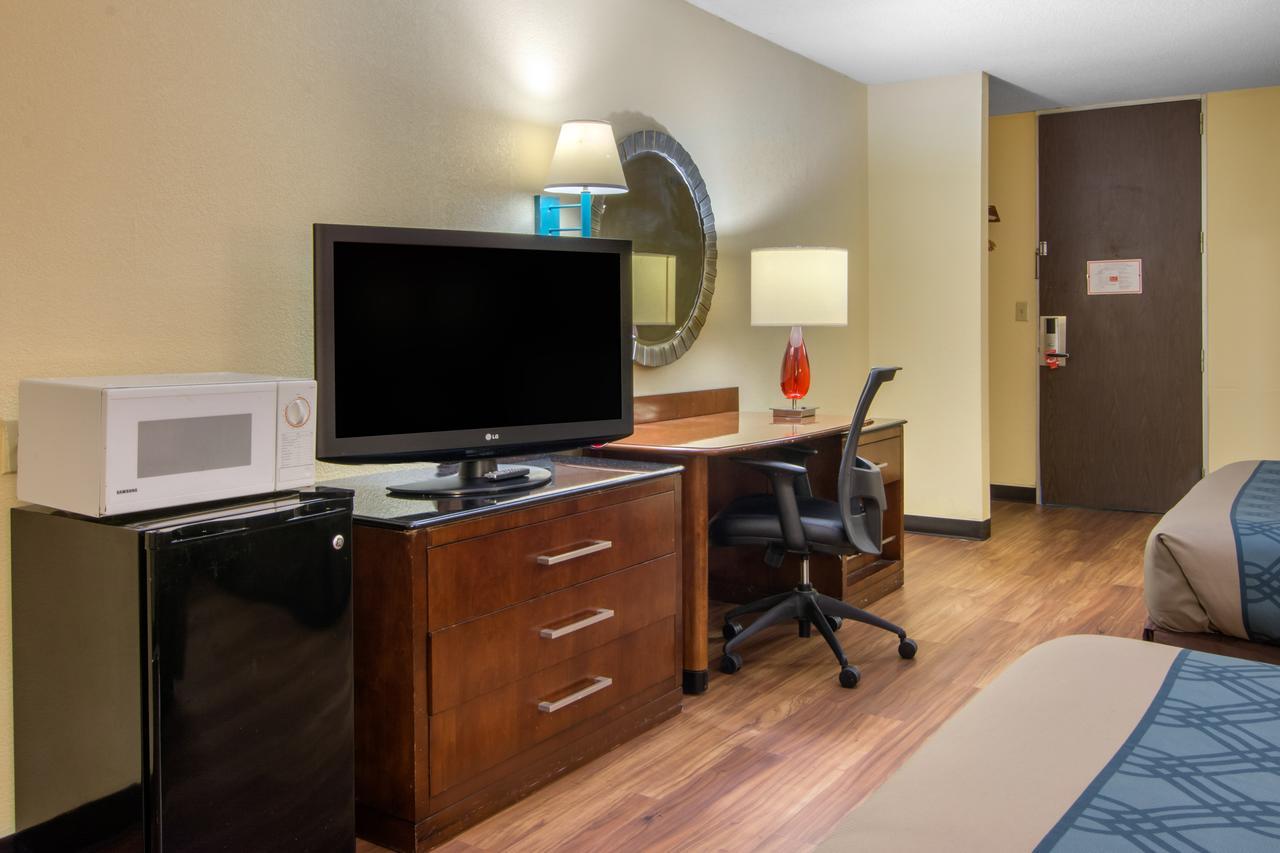 Travelodge By Wyndham Hotel Forsyth