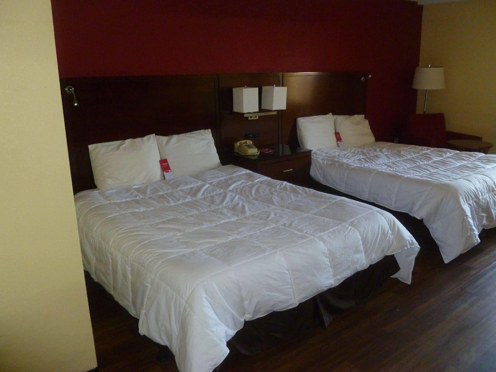 Travelodge By Wyndham Hotel Forsyth