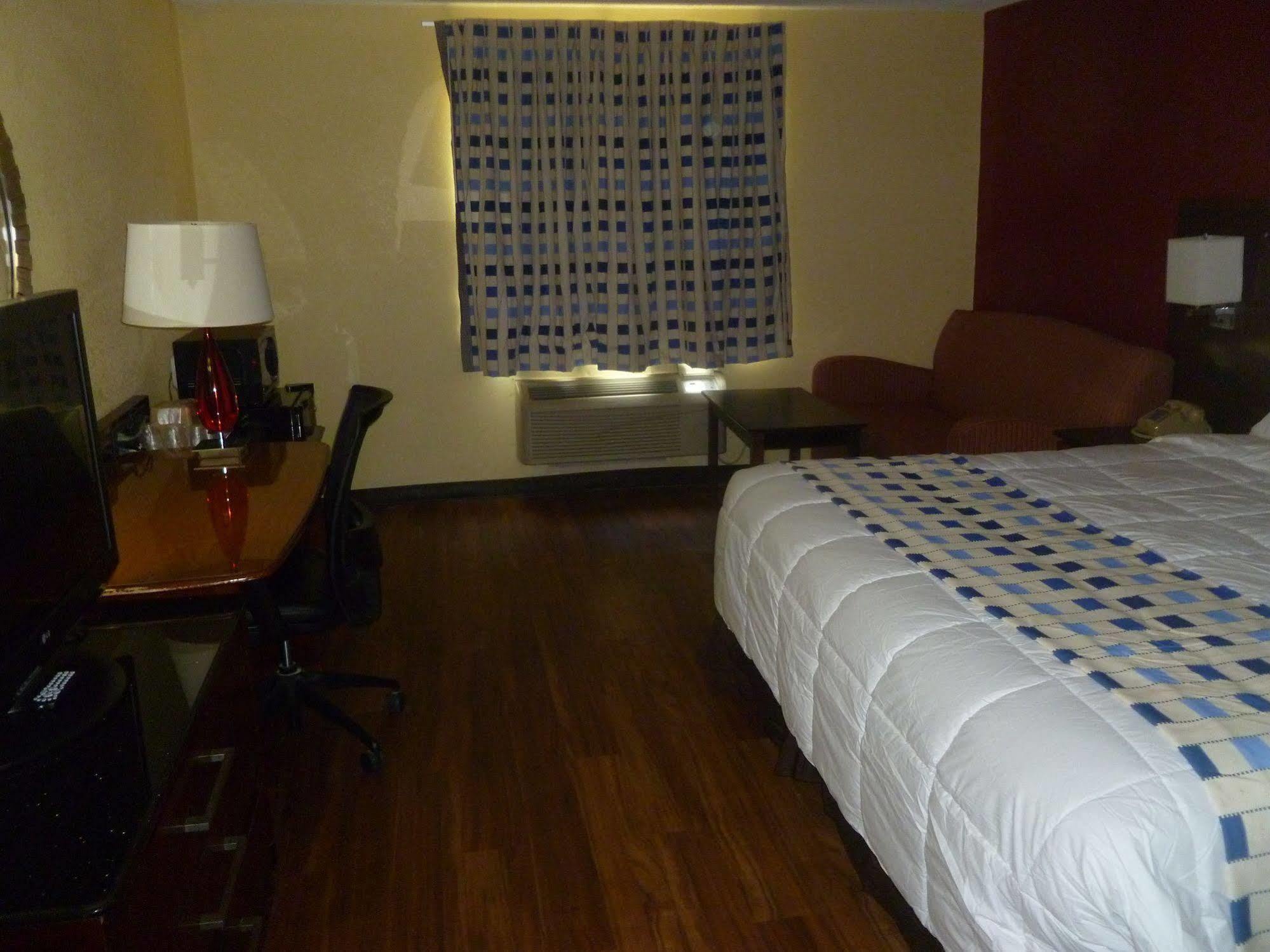 Travelodge By Wyndham 2*