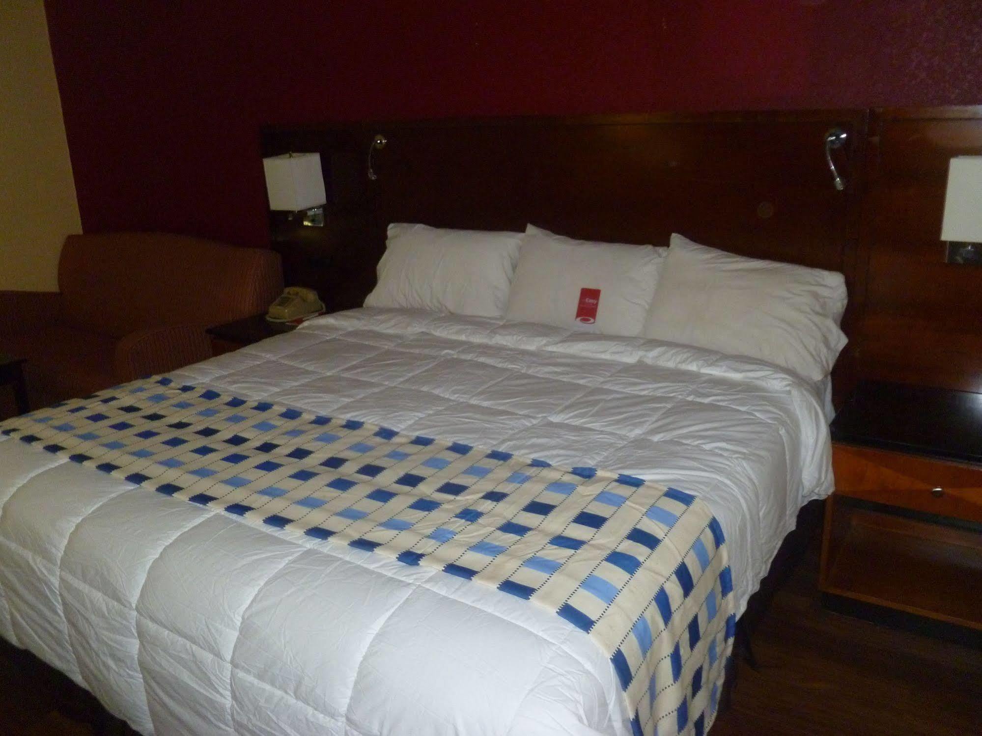 Travelodge By Wyndham Hotel 2*