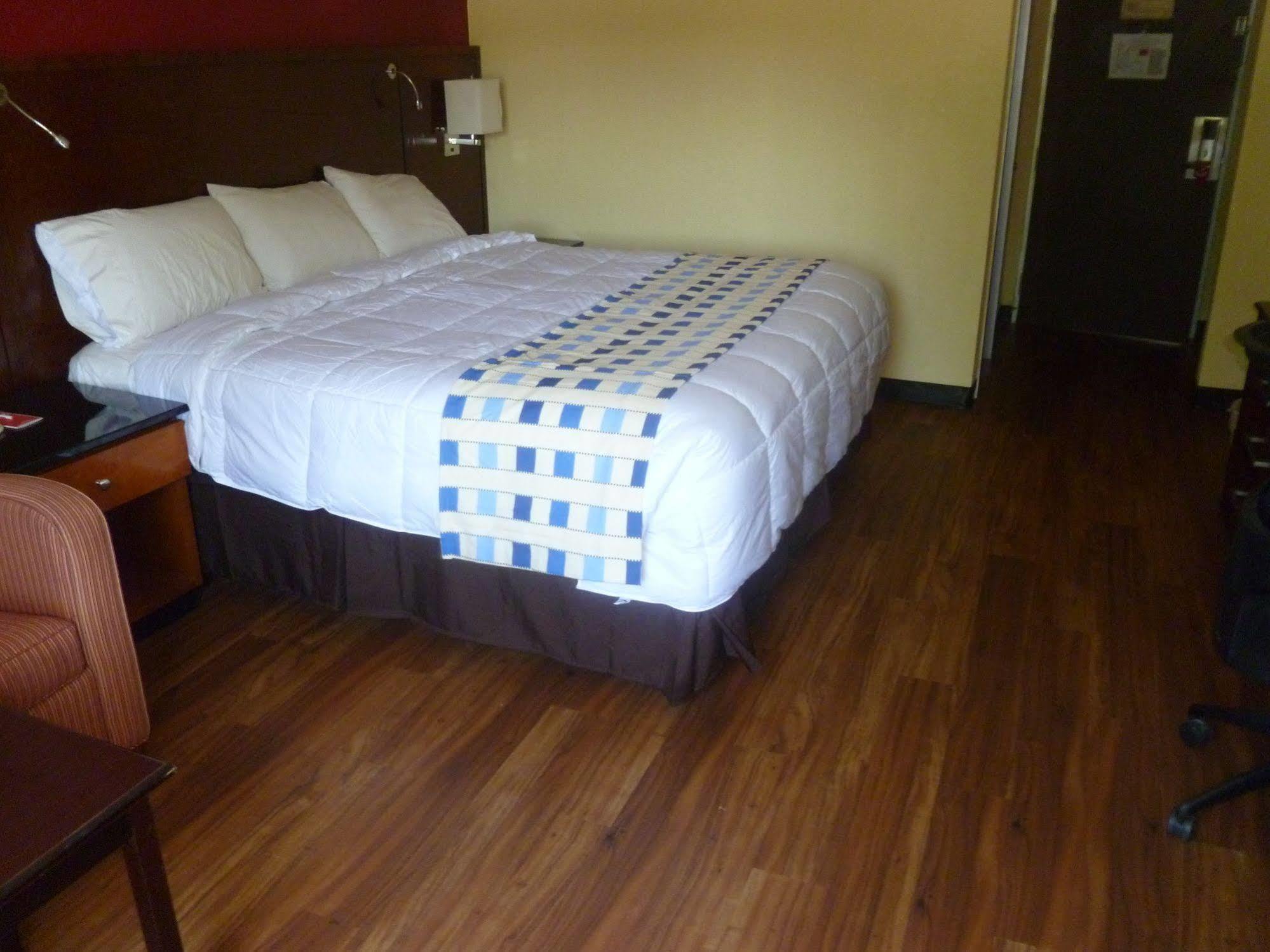 Hotel Travelodge By Wyndham 2*